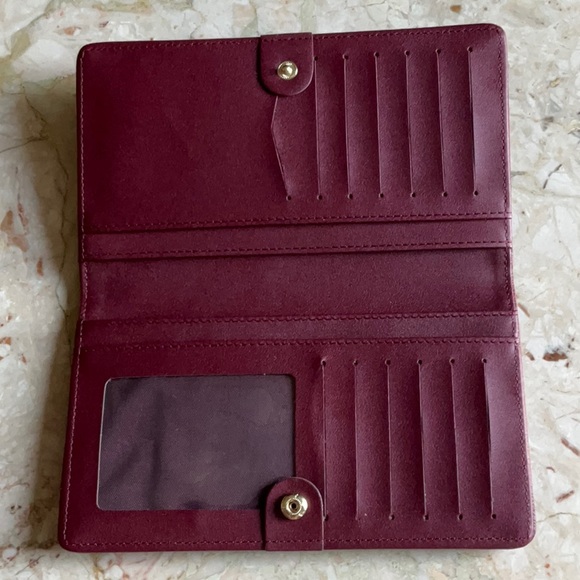 NWOT Lark & Ives snap wallet, vegan leather - Picture 3 of 4